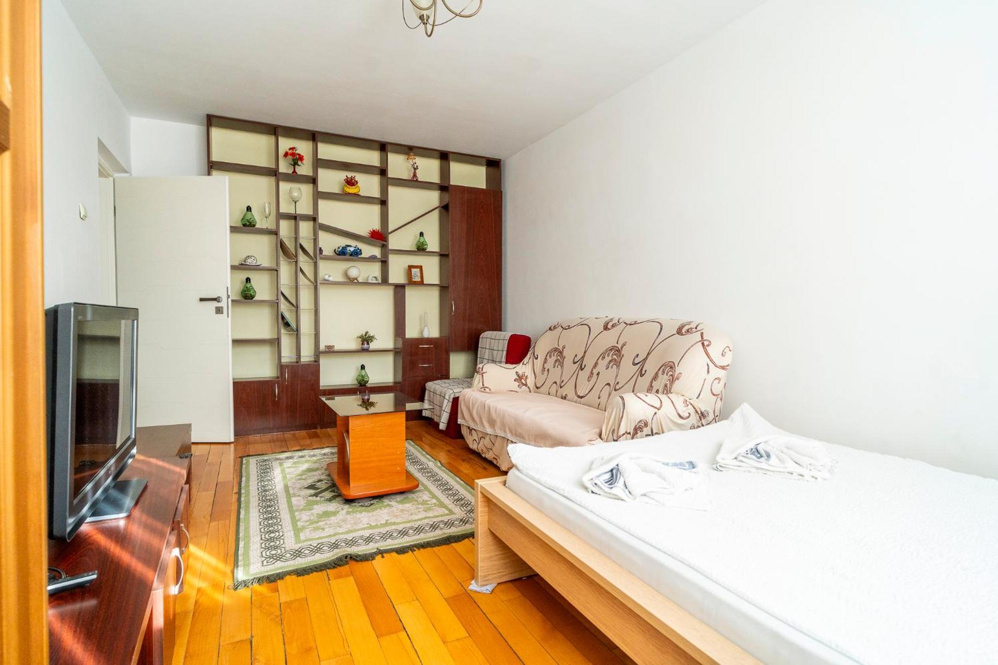Rustic & Spacious 3Br Apartment Букурещ Екстериор снимка